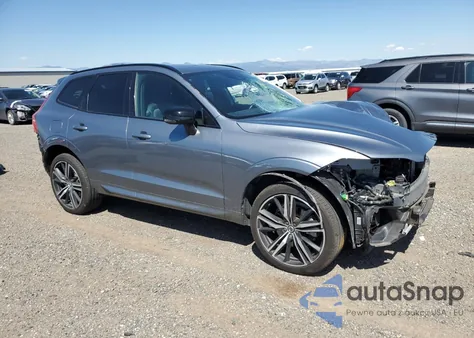 2021 Volvo Xc60 T8 Recharge R-Design из США, поврежденный, VIN YV4BR0DM5M1870075